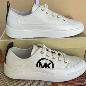 MICHAEL KORS SHEA LACE UP
FAUX LEATHER
49R4SHFS1L
Fashion Sneakers